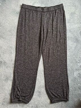 American Eagle Dark Grey Capri’s